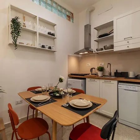 Homeby, Casa Brancaleone Rom