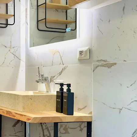 Homeby, Casa Brancaleone Rome